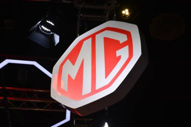 PASAY, PH - APR. 15-Morris Otomobil Fuarı 'nda 15 Nisan 2023' te, Pasay, Filipinler 'de Morris Tamirhanesi tabelası. Manila International Auto Show, Filipinler 'de düzenlenen yıllık otomobil fuarıdır..