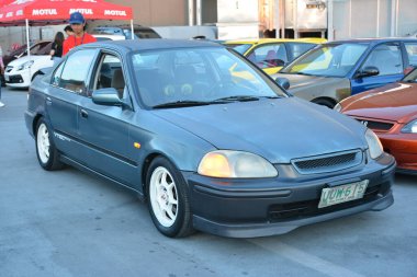 PARANAQUE, PH - 6 Mayıs - Honda Civic Honda Day 6 Mayıs 2023, Paranaque, Filipinler. Honda Günü, Filipinler 'de düzenlenen bir araba yarışması..