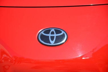 Pasay, PH - 6 Mayıs - Toyota supra gazoo yarış amblemi Toyota grubunda 6 Mayıs 2023 tarihinde Pasay, Filipinler. Toyota Grubu 20, Filipinler 'de düzenlenen bir otomobil yarışması..