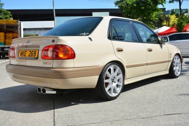 Pasay, PH - 6 Mayıs - Toyota corolla Toyota grubunda 6 Mayıs 2023 tarihinde Pasay, Filipinler 'de. Toyota Grubu 20, Filipinler 'de düzenlenen bir otomobil yarışması..
