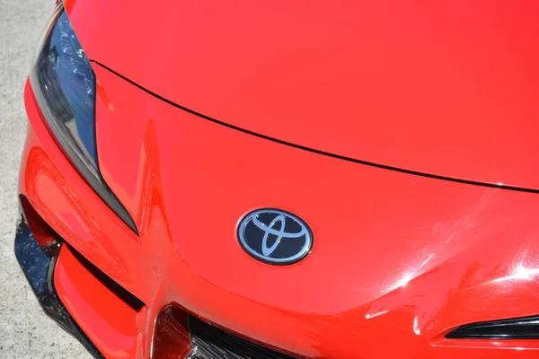 Pasay Mai Toyota Übergazoo Renn Emblem Bei Toyota Gruppe Mai — Stockfoto