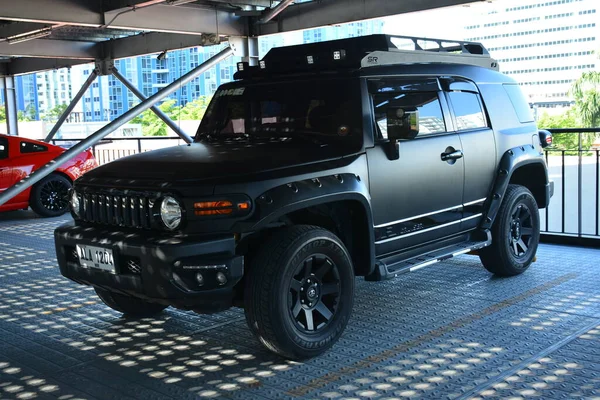 stock image PASAY, PH - MAY 6 - Toyota fj cruiser at Toyota group 20 on May 6, 2023 in Pasay, Philippines. Toyota group 20 is a car meet event held in Philippines.