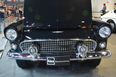 Pasay, PH - 21 Mayıs - Ford Thunderbird Trans Sport Show 'da 21 Mayıs 2023 tarihinde Pasay, Filipinler' de. Trans Sport Show, Filipinler 'de düzenlenen yıllık bir pazarlama sonrası araba fuarıdır..