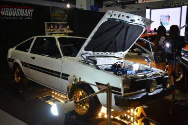 Pasay, PH - 21 Mayıs - Toyota corolla trueno Trans Sport Show 'da 21 Mayıs 2023, Pasay, Filipinler. Trans Sport Show, Filipinler 'de düzenlenen yıllık bir pazarlama sonrası araba fuarıdır..