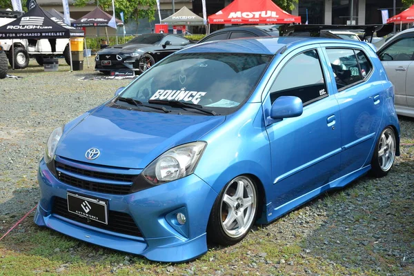 Quezon City May Toyota Wigo Автосалоні Бампера Травня 2023 Року — стокове фото