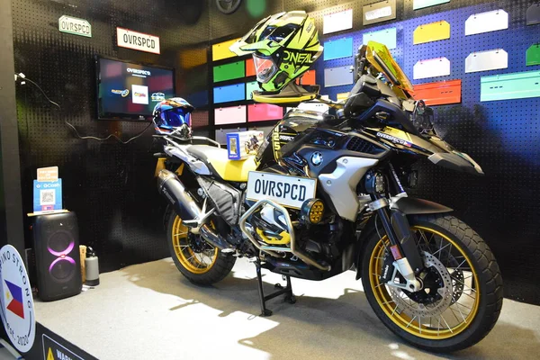 Pasay, PH - 16 Nisan - Makina Moto 'da 16 Nisan 2023' te Filipinler 'in Pasay şehrinde 1250 bin dolar. Makina Moto, Filipinler 'de düzenlenen bir motosiklet gösterisi..