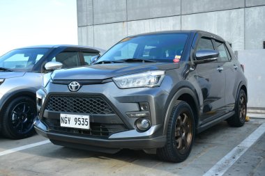 PASIG, PH - APR 30 - Toyota 30 Nisan 2023 tarihinde Pasig, Filipinler 'de zevkle inşa edildi. Filipinler 'de zevkle yapılmış bir araba tanışma grubu var..