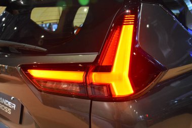 Pasay, PH - 12 AUG Mitsubishi xpander geçidi Mitsubishi Motors 60. yıldönümü 12 Ağustos 2023 Pasay, Filipinler. Mitsubishi Tokyo, Japonya 'da bir Japon otomobil üreticisi..