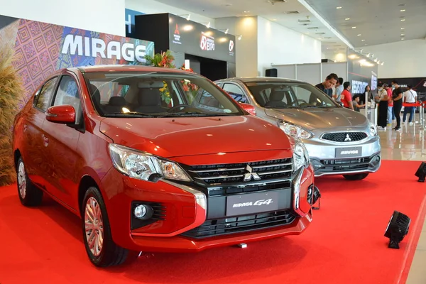 Pasay, PH - 12 AUG Mitsubishi serap g4 Mitsubishi Motors 60. yıldönümü 12 Ağustos 2023 Pasay, Filipinler. Mitsubishi Tokyo, Japonya 'da bir Japon otomobil üreticisi..