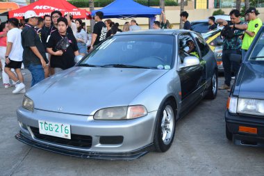 PARANAQUE, PH - 5 AUG - Honda Civic 5 Ağustos 2023 'te Paranaque, Filipinler' de buluşacak. Hoon Fest, Filipinler 'de düzenlenen bir pazar sonrası araba yarışması..