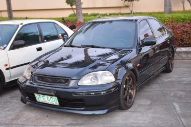 PARANAQUE, PH - 5 AUG - Honda Civic 5 Ağustos 2023 'te Paranaque, Filipinler' de buluşacak. Hoon Fest, Filipinler 'de düzenlenen bir pazar sonrası araba yarışması..