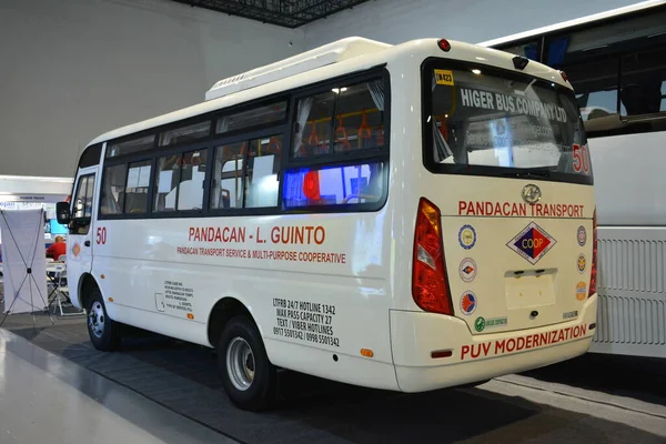Pasay Julho Higer Modern Jeepney Philippine Commercial Vehicle Show July — Fotografia de Stock