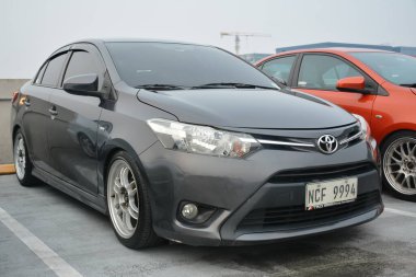 PARANAQUE, PH - SEPT 9 - Toyota vios 9 Eylül 2023 tarihinde Paranaque, Filipinler 'de kültür arabaları buluştu. Kültür, Filipinler 'de düzenlenen bir araba yarışması..