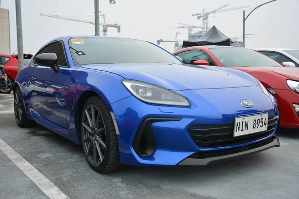 PARANAQUE, PH - SEPT 9 - Subaru brz 9 Eylül 2023 tarihinde Paranaque, Filipinler 'de bir araya geldi. Kültür, Filipinler 'de düzenlenen bir araba yarışması..