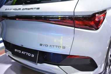 PAsay, PH-OCT 21-Byd atto 3, 21 Ekim 2023 'te Pasay, Filipinler' de yapılan elektrikli araç zirvesinde. Phil elektrikli araç zirvesi, Filipinler 'de her yıl düzenlenen bir otomobil fuarıdır..