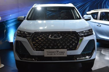 Pasay, PH-OCT 21 - Chery Tiggo 7 profesyonel Phil elektrikli araç zirvesinde 21 Ekim 2023, Pasay, Filipinler. Phil elektrikli araç zirvesi, Filipinler 'de her yıl düzenlenen bir otomobil fuarıdır..