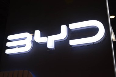 Pasay, PH-OCT 21 - 21 Ekim 2023 'te Pasay, Filipinler' de Phil elektrikli araç zirvesinde Byd standı. Phil elektrikli araç zirvesi, Filipinler 'de her yıl düzenlenen bir otomobil fuarıdır..