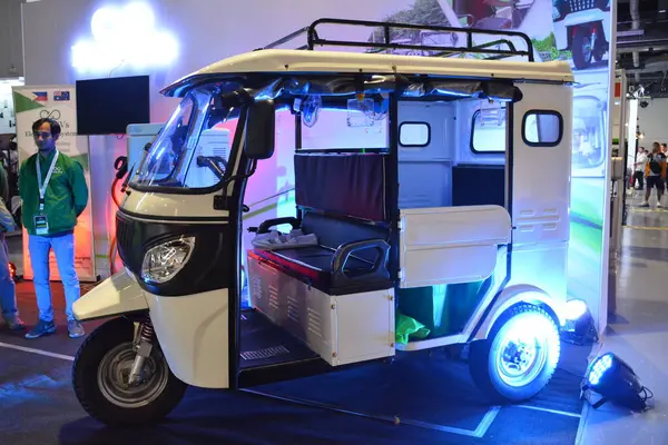 PAsay, PH-OCT 21 - 21 Ekim 2023 'te Filipinler, Pasay' da Phil elektrikli araç zirvesinde. Phil elektrikli araç zirvesi, Filipinler 'de her yıl düzenlenen bir otomobil fuarıdır..