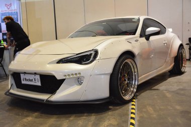 PAsay, PH - SEPT 16 - Toyota 86 16 Eylül 2023 tarihinde Pasay, Filipinler 'de sergilenen performans ve yaşam tarzı fuarında. Performans ve yaşam tarzı fuarı, Filipinler 'de düzenlenen yıllık ulaşım etkinliğidir..