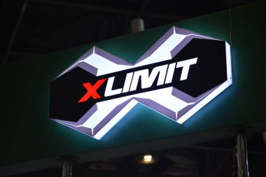 PAsay, PH - SEPT 16 - 16 Eylül 2023 'te Pasay, Filipinler' deki performans ve yaşam tarzı fuarında Xlimit işareti. Performans ve yaşam tarzı fuarı, Filipinler 'de düzenlenen yıllık ulaşım etkinliğidir..