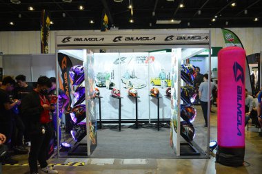 PAsay, PH - SEPT 16 - 16 Eylül 2023 tarihinde Pasay, Filipinler 'de düzenlenen performans ve yaşam tarzı fuarında Bilmola standı. Performans ve yaşam tarzı fuarı, Filipinler 'de düzenlenen yıllık ulaşım etkinliğidir..