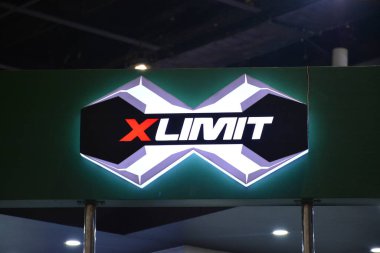 PAsay, PH - SEPT 16 - 16 Eylül 2023 'te Pasay, Filipinler' deki performans ve yaşam tarzı fuarında Xlimit işareti. Performans ve yaşam tarzı fuarı, Filipinler 'de düzenlenen yıllık ulaşım etkinliğidir..