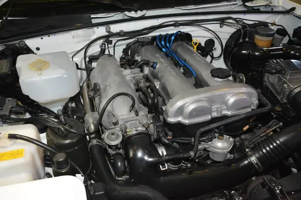 Pasay, PH - SEPT 16 - Mazda miata motoru 16 Eylül 2023 tarihinde Pasay, Filipinler 'de sergilendi. Performans ve yaşam tarzı fuarı, Filipinler 'de düzenlenen yıllık ulaşım etkinliğidir..