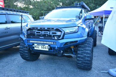 Pasay, PH-DEC 2 - Ford Ranger Bumper 'dan Bumper' a 19 Aralık 2023, Pasay, Filipinler. Bumper to Bumper, Filipinler 'de düzenlenen bir otomobil fuarıdır..
