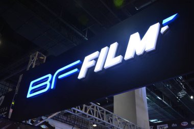 Pasay, PH-NOV 18 - 18 Kasım 2023 'te Filipinler' deki Manila Oto Salonu 'nda Bf film standı tabelası. Manila Auto Salon, Filipinler 'de düzenlenen bir pazar sonrası araba etkinliğidir..