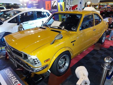 Pasay, PH-18 - Toyota corolla Manila Auto Salon 'da 18 Kasım 2023, Pasay, Filipinler. Manila Auto Salon, Filipinler 'de düzenlenen bir pazar sonrası araba etkinliğidir..