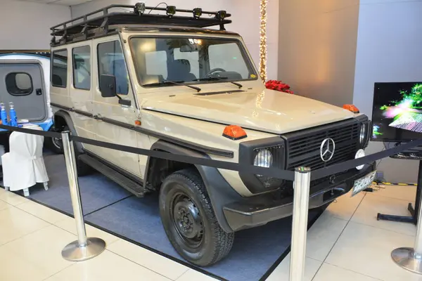 Pasay, PH - NOV 18 - Mercedes benz g63 18 Kasım 2023 tarihinde Pasay, Filipinler 'de Manila Auto Salon' da. Manila Auto Salon, Filipinler 'de düzenlenen bir pazar sonrası araba etkinliğidir..