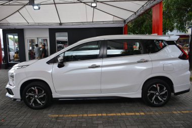 Pasay, PH-18 - Mitsubishi xpander 18 Kasım 2023 tarihinde Pasay, Filipinler 'de Oto odaklı test sürüşünde. Odak noktası, Filipinler 'de düzenlenen bir araba test sürüşü etkinliğidir..