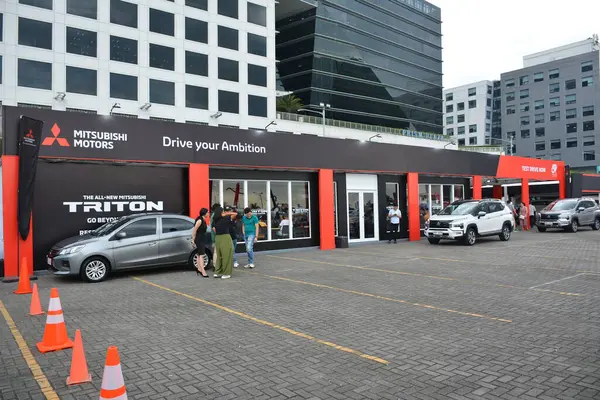 stock image PASAY, PH - NOV 18 - Mitsubishi booth facade at Auto focus test drive on November 18, 2023 in Pasay, Philippines. Auto focus is a car test drive event held in Philippines.