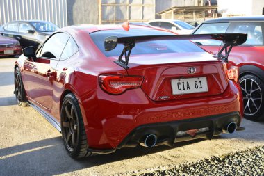 CAINTA, PH-30 - Toyota 86 30 Aralık 2023 tarihinde Cainta, Filipinler 'de VIP araba fuarında. VIP, Filipinler 'de düzenlenen bir otomobil fuarıdır..