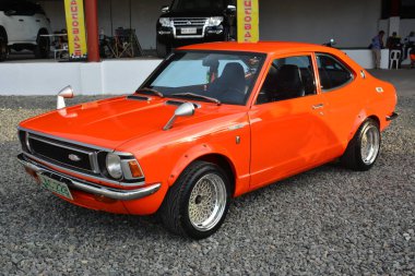 CAINTA, PH - 30 DEC - Toyota corolla levin 30 Aralık 2023 tarihinde Cainta, Filipinler 'de VIP araba fuarında. VIP, Filipinler 'de düzenlenen bir otomobil fuarıdır..