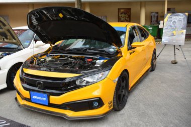 MANILA, PH-JAN 27 - Honda civic spoon sporları Revolve Car Show 'da 27 Ocak 2024 tarihinde Manila, Filipinler' de. Revolve, Filipinler 'de San Beda Üniversitesi' nde düzenlenen yıllık bir otomobil fuarıdır..