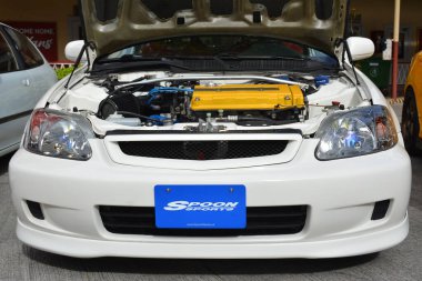 MANILA, PH-JAN 27 - Honda civic spoon sporları Revolve Car Show 'da 27 Ocak 2024 tarihinde Manila, Filipinler' de. Revolve, Filipinler 'de San Beda Üniversitesi' nde düzenlenen yıllık bir otomobil fuarıdır..