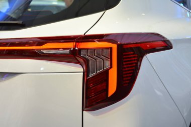 PARANAQUE, PH - 9 Haziran - Kia seltos fren lambası 9 Haziran 2024 'te Paranaque, Filipinler' de fırlatılacak. Kia, Güney Kore merkezli bir araba üreticisi.. 