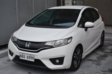 PARANAQUE, PH - 9 Haziran - Honda Brio Juice 'da 9 Haziran 2024 tarihinde Paranaque, Filipinler' de buluştu. Meyve suyu, Filipinler 'de düzenlenen bir otomobil yarışması..