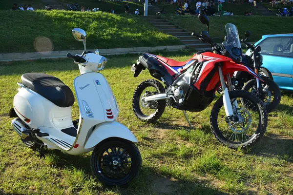 Stock image MARIKINA, PH - MAY 4 - Vespa piaggio at VIP car show on May 4, 2024 in Marikina, Philippines. VIP is a car and motorcycle show event held nationwide in Philippines.