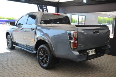 Pasay, PH - 11 Mayıs - Isuzu dmax 11 Mayıs 2024 tarihinde Pasay, Filipinler 'de Autofest test sürüşünde. Autofest, Filipinler 'de her yıl düzenlenen bir test sürüşü otomobil etkinliğidir..