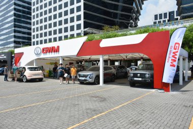 Pasay, PH - 11 Mayıs - Autofest test sürüşünde Gwm standı 11 Mayıs 2024 Pasay, Filipinler. Autofest, Filipinler 'de her yıl düzenlenen bir test sürüşü otomobil etkinliğidir..