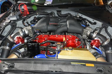 MUNTINLUPA, PH - JAN 28 - Nissan gtr motor 28 Ocak 2024 tarihinde Muntinlupa, Filipinler 'de Neo klasik araba fuarında. Neo Classic, Filipinler 'de düzenlenen bir pazar sonrası araba fuarıdır..