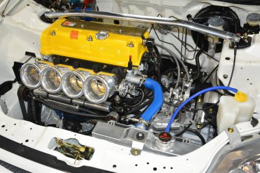 MUNTINLUPA, PH - JAN 28 - Honda civic engine at Neo classic car show 28 Ocak 2024, Muntinlupa, Filipinler. Neo Classic, Filipinler 'de düzenlenen bir pazar sonrası araba fuarıdır..