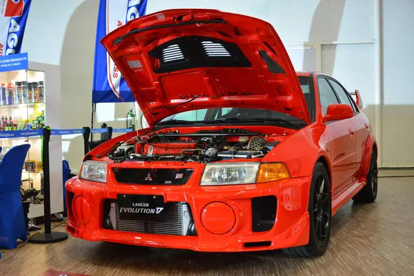 stock image MUNTINLUPA, PH - JAN 28 - Mitsubishi lancer evolution at Neo classic car show on January 28, 2024 in Muntinlupa, Philippines. Neo classic is a aftermarket car show event held in Philippines.