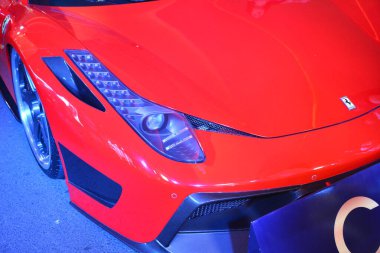 PARANAQUE, PH - 3 Şubat - Ferrari 458 Fenerli City of Dreams Auto Show 3 Şubat 2024 tarihinde Paranaque, Filipinler 'de. City of Dreams Auto Show, Filipinler 'de düzenlenen bir otomobil fuarıdır..
