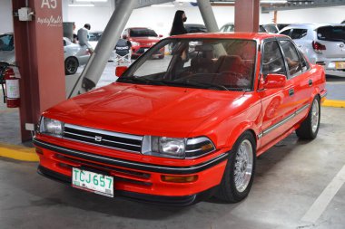 PARANAQUE, PH - MAR 3 - Toyota corolla 3 Mart 2024 tarihinde Paranaque, Filipinler 'de bir araya geldi. Medya karışımı, Filipinler 'de düzenlenen bir otomobil yarışması..