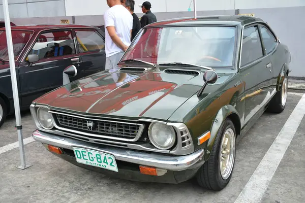 PASIG, PH - MAR 23 - Toyota corolla 23 Mart 2024 tarihinde Pasig, Filipinler 'de araba kulüpleri savaşında. Araba Kulübü Muharebesi, Filipinler 'de düzenlenen bir araba fuarıdır..