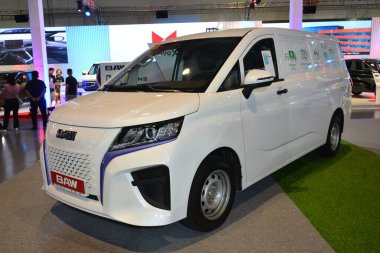 PASAY, PH - APR. 7 - Baw ev mpv Manila Uluslararası Otomobil Fuarı 7 Nisan 2024 Pasay, Filipinler. Manila International Auto Show, Filipinler 'de düzenlenen yıllık otomobil fuarıdır..