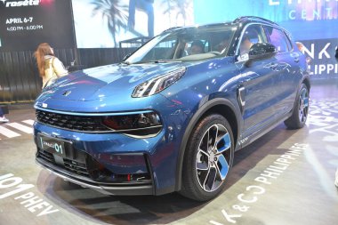 Pasay, PH - APR 6 - Lynk and Co 01 Manila Uluslararası Otomobil Fuarı 'nda 6 Nisan 2024 tarihinde Pasay, Filipinler' de. Manila International Auto Show, Filipinler 'de her yıl düzenlenen bir otomobil fuarıdır..